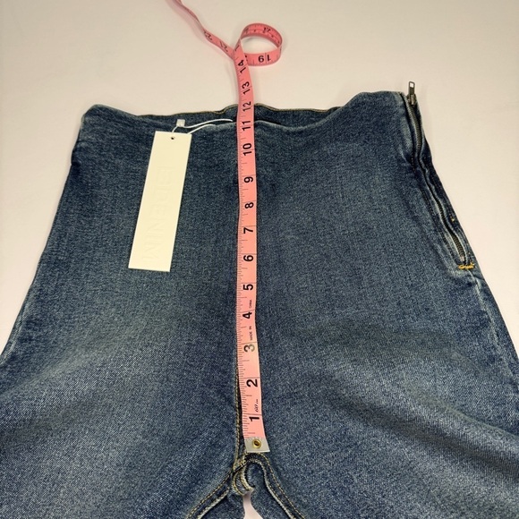 EB Denim Flared Split Hem Jeggings High Rise USA
Made Grunge Gradeschool Size S - Picture 9 of 10